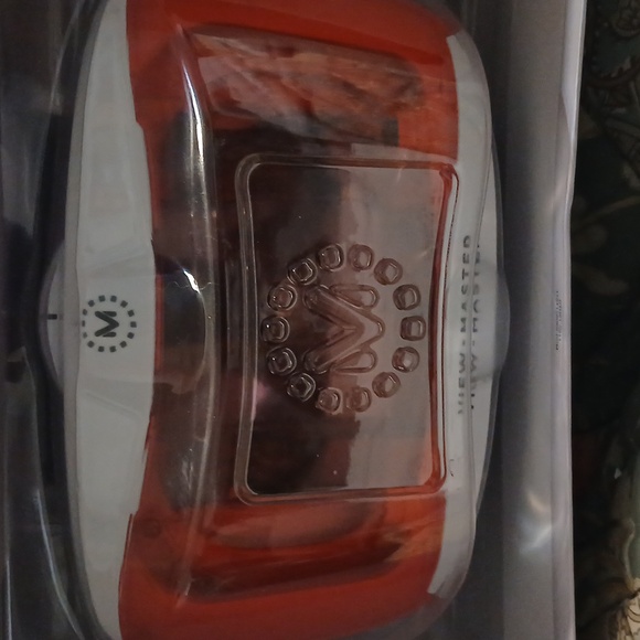 View Master Brand Virtual Reality Viewer KIT NEW - Picture 3 of 4